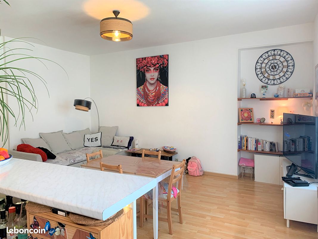 Appartement 3 pièces 60 m² · à La Ferté-Bernard · 60 m² · 713 €/mois