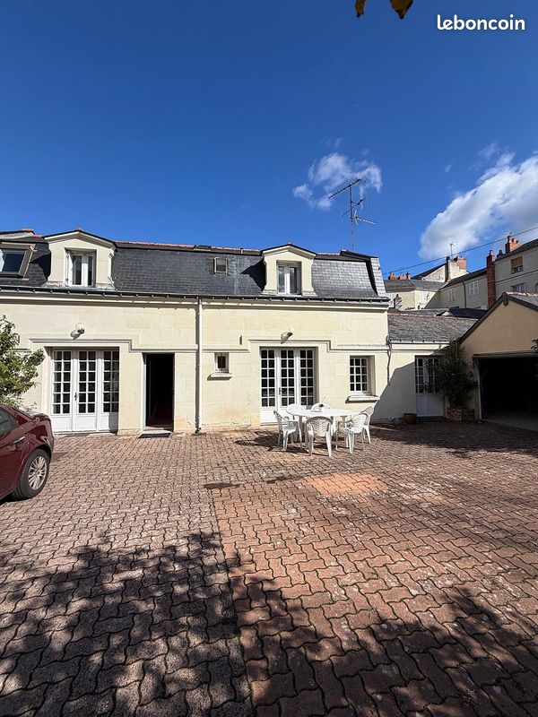Maison 5 pièces 106 m² · à Saumur · 106 m² · 996 €/mois