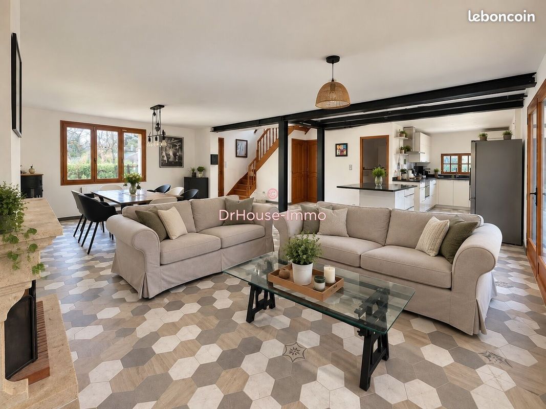 Maison 7 pièces 149 m² · à Rosny-sur-Seine · 149 m² · 345 000 €