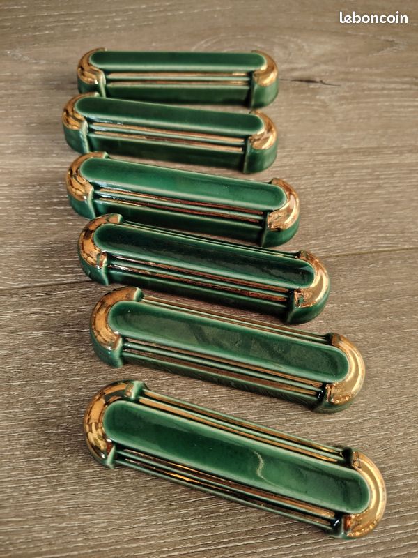 Plat feuille de choux en barbotine vintage