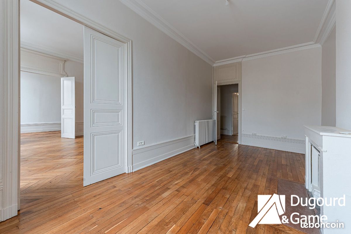 Appartement a louer roanne - 5 pièce(s) - 168 m2 - Surfyn