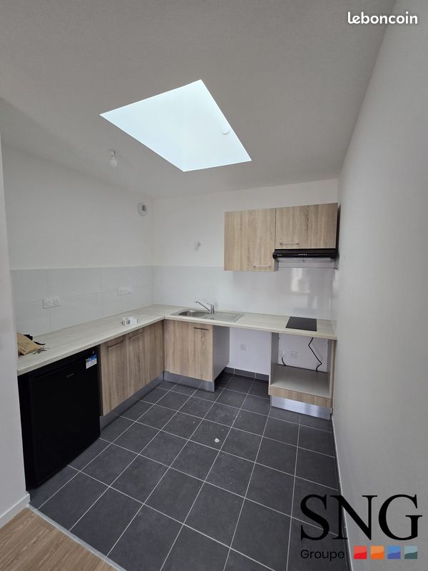 Appartement a louer sainte-genevieve-des-bois - 2 pièce(s) - 49 m2 - Surfyn