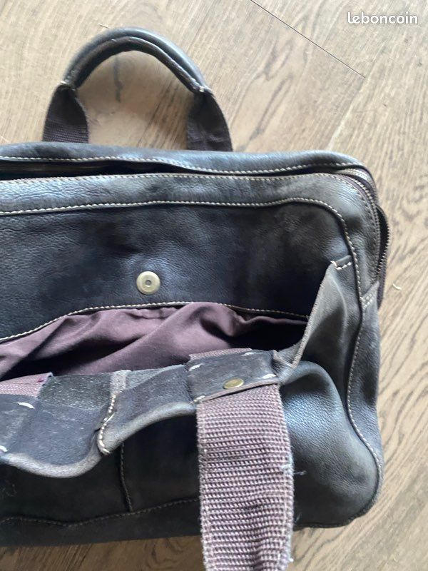 Sacoche ordinateur en cuir Malboro (image 7)