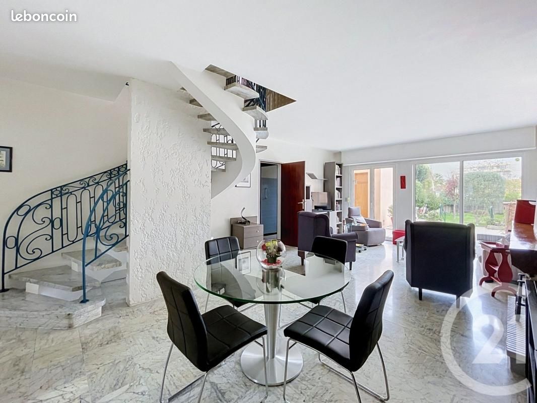 Maison 7 pièces 163 m² · à Bordeaux · 163 m² · 651 000 €