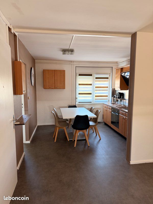 Appartement 4 pièces 60 m² · à Farébersviller · 60 m² · 800 €