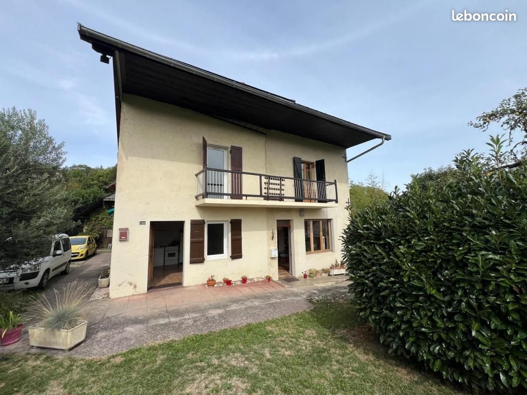 Maison 7 pièces 205 m² · à Bloye · 205 m² · 550 000 €