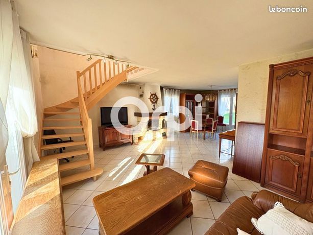 Maison 7 pièces 159 m²