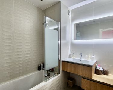 Appartement 670 000 € - 124 m²