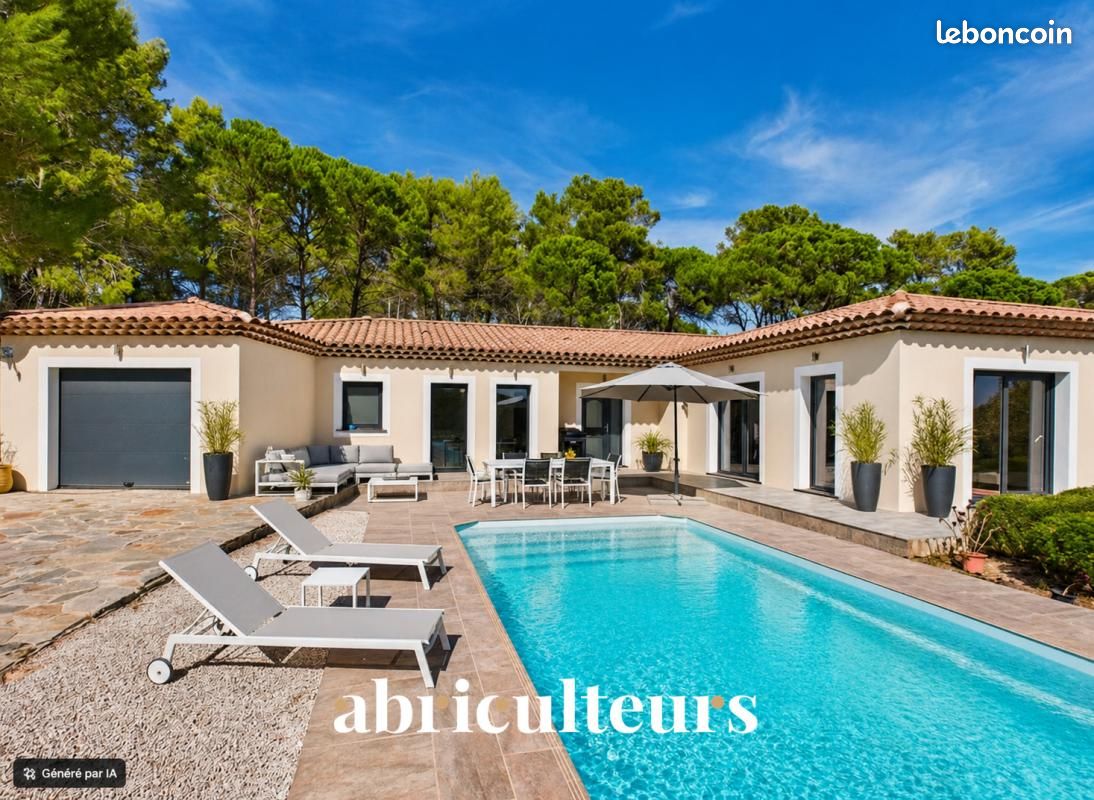 Maison 4 pièces 186 m² · à Bagnols-en-Forêt · 186 m² · 890 000 €