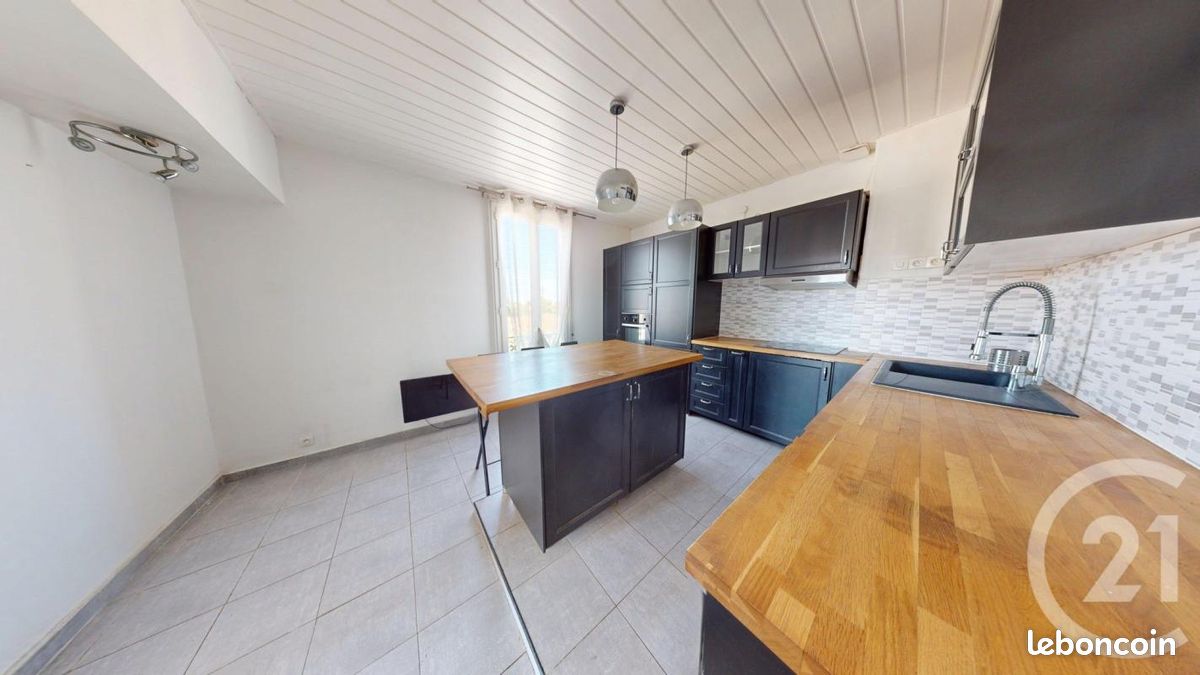 Appartement 2 pièces 41 m² · à Vitry-sur-Seine · 41 m² · 150 000 €