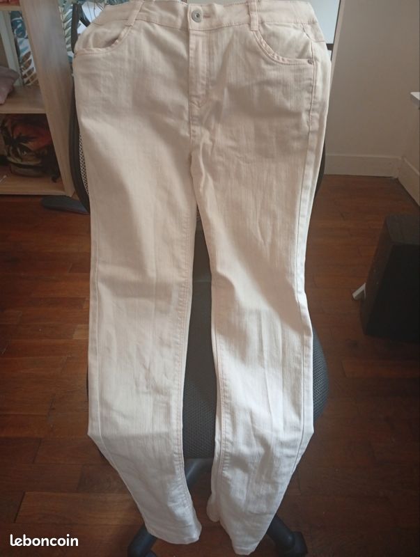 Des vêtements et chaussures (image 15)