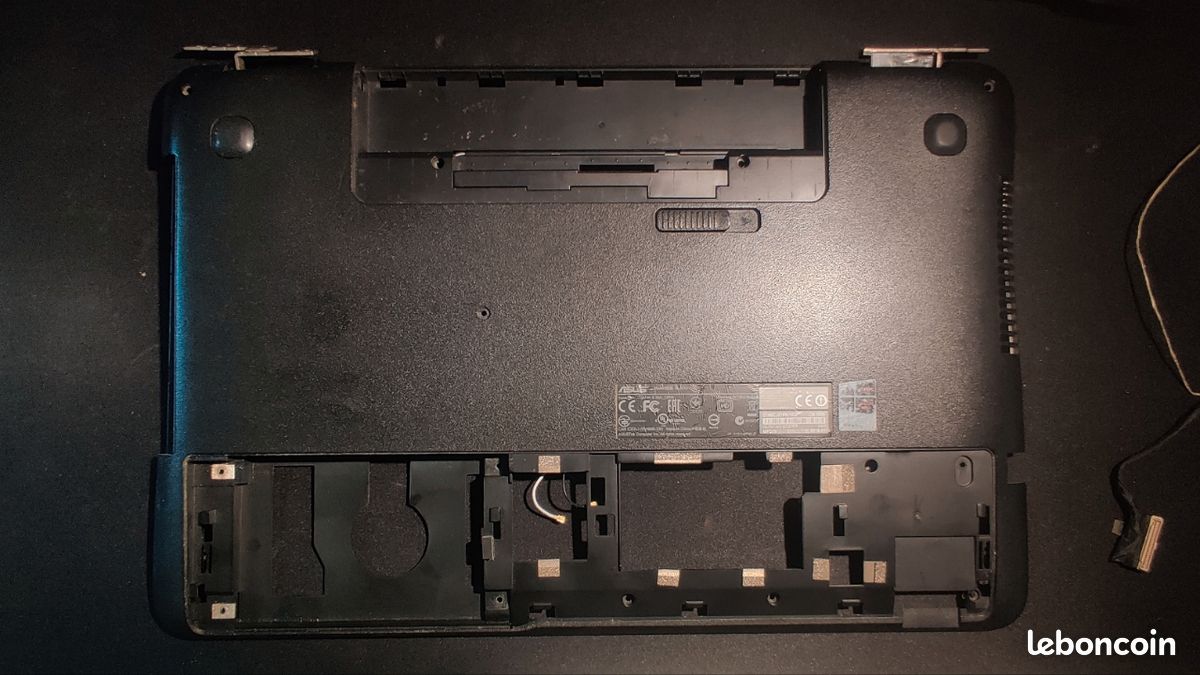 Panneau arrière Asus GL551J (image 2)