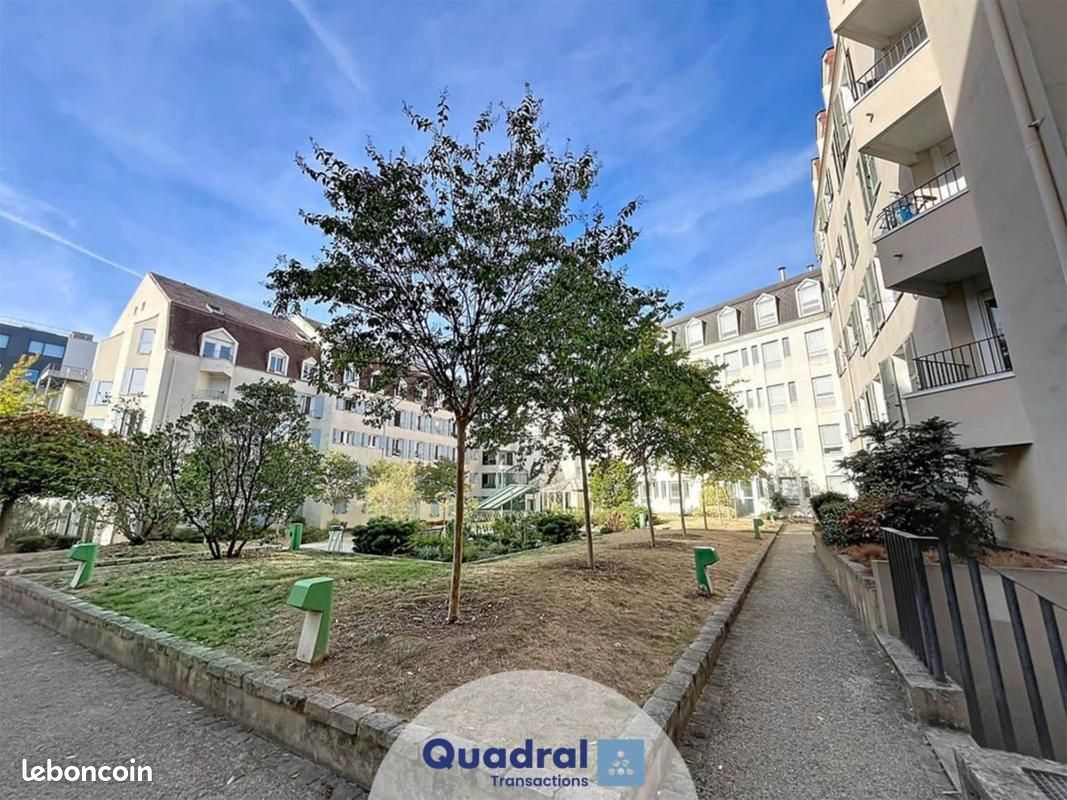 Appartement 3 pièces 83 m² · à Rueil-Malmaison · 83 m² · 435 000 €