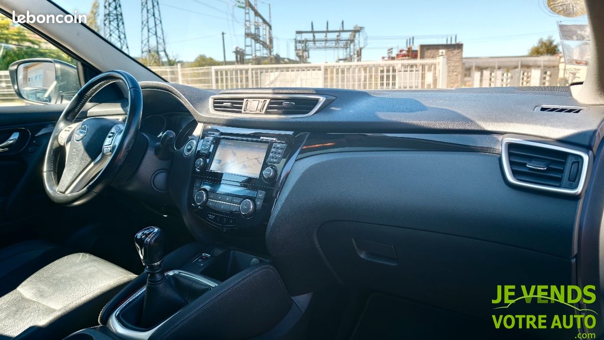 Nissan Qashqai 1.5 dCi 110ch Tekna (image 30)
