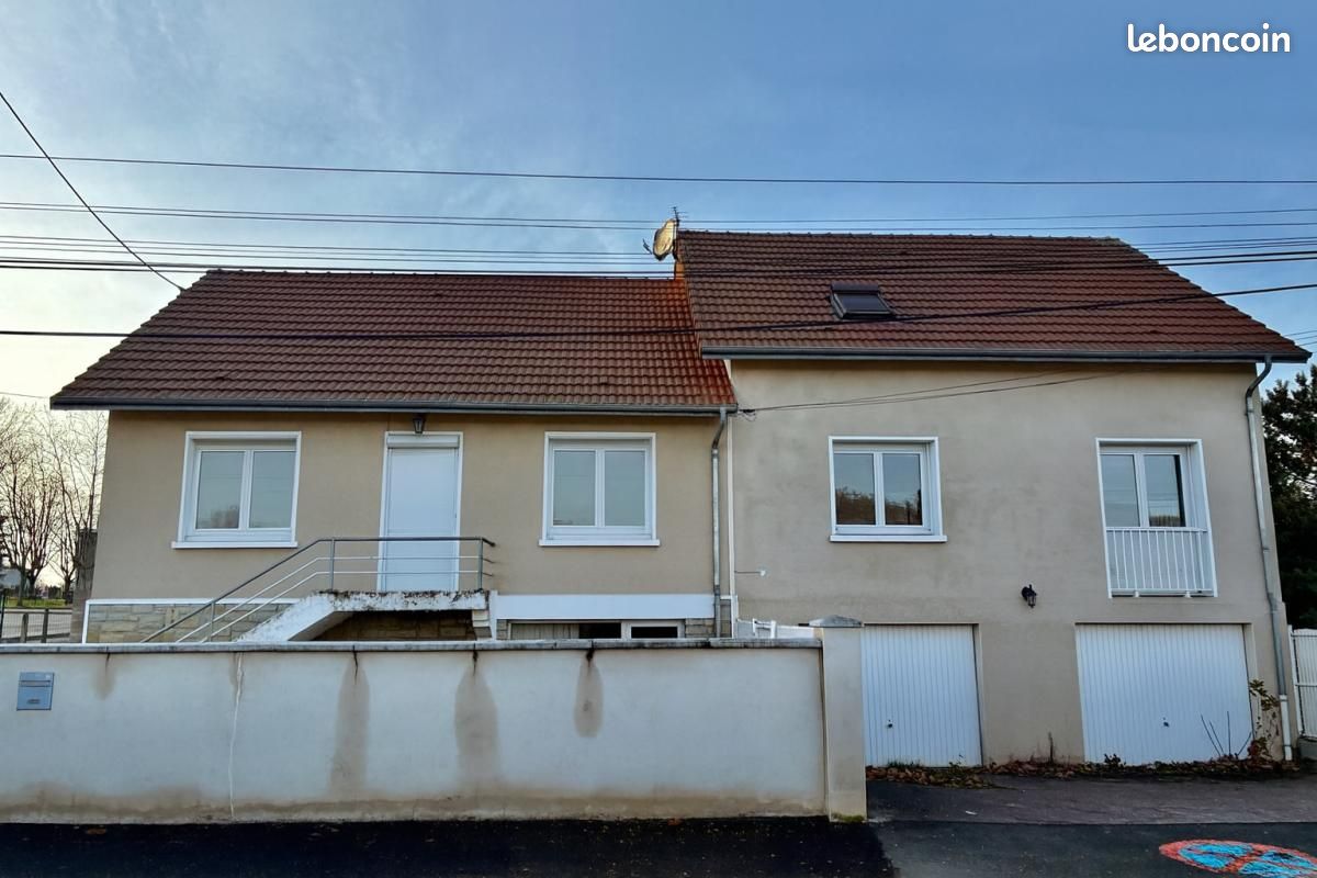 Maison 9 pièces 177 m² · à Saint-Vallier · 177 m² · 255 000 €