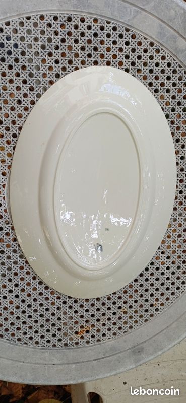 Plat ovale fleurettes rouge FB Badonviller Vintage - Arts de la table