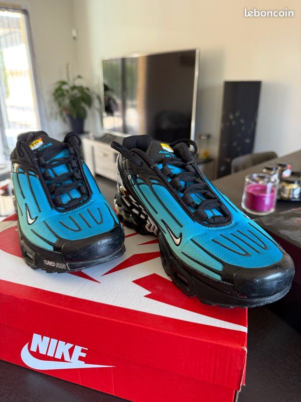 Nike TN Air Max Plus bleu/noir – T41 – Très bon état (image 2)