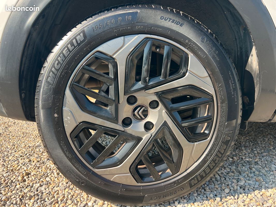 Citroën c4 bluehdi 130ch eat8 feel pack 116000 km (1ere main) (image 10)