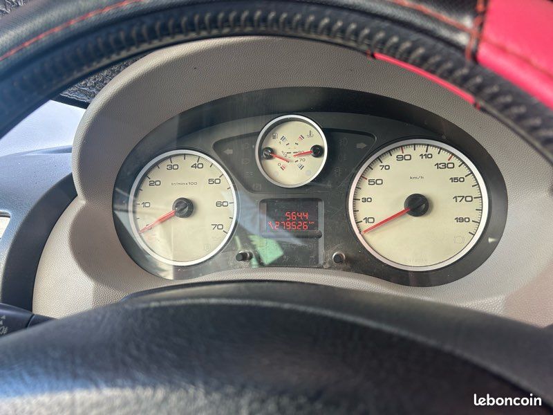 Voiture Fiat 2009 (image 3)