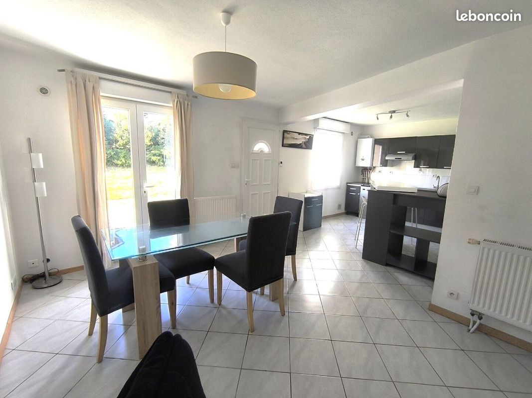 Appartement 3 pièces 65 m² · à Bressolles · 65 m² · 865 €/mois
