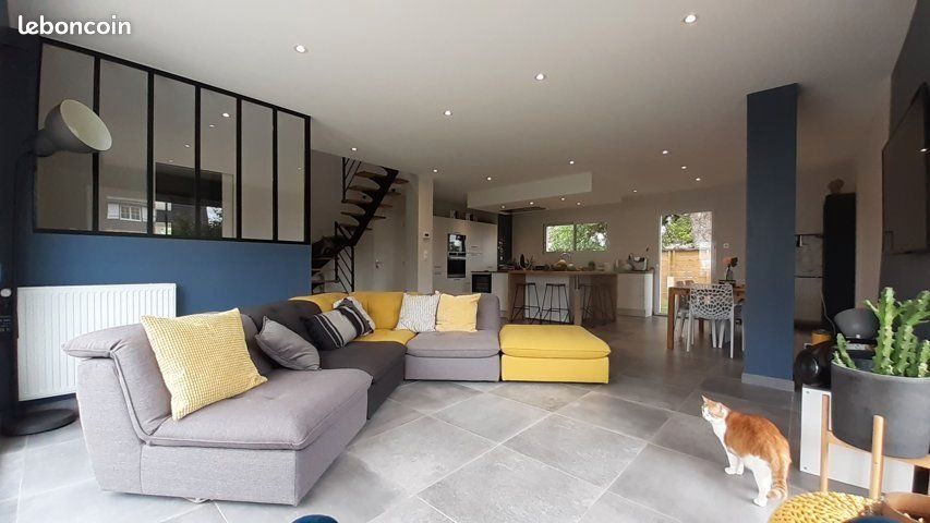 Maison 7 pièces 130 m² · à Veigné · 130 m² · 328 900 €