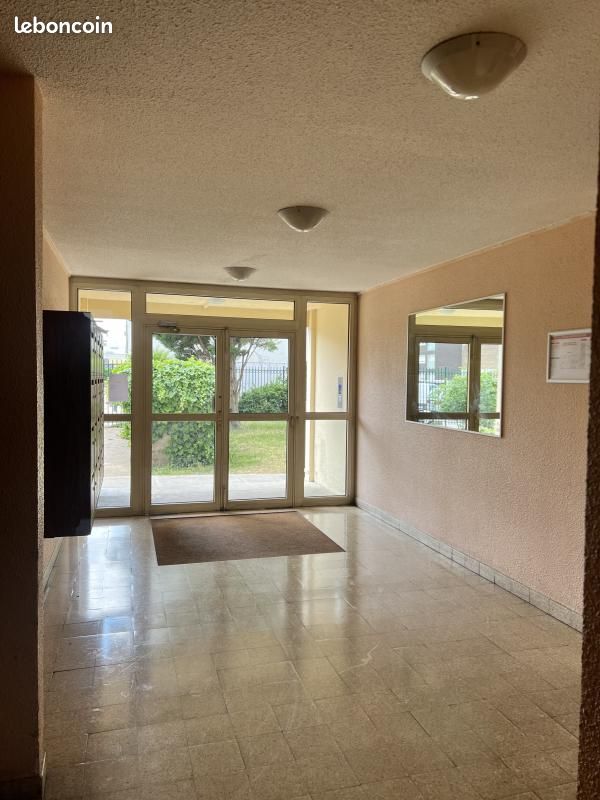 Appartement 2 pièces 42 m² · à Aubervilliers · 42 m² · 215 000 €