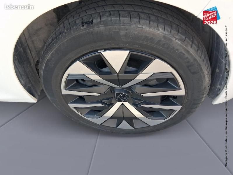 Peugeot 208 1.2 PureTech 100ch S&S Active (image 10)