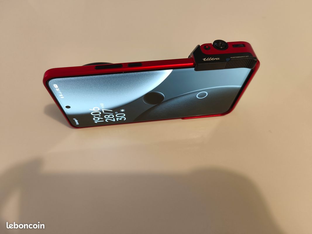 Xiaomi 15 Ultra 512Go noir et chrome + Kit photo (image 5)
