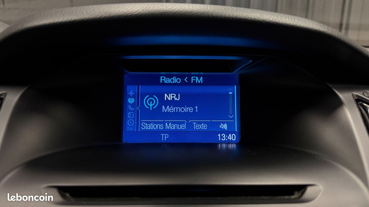 FORD FOCUS SW 1.0 ECOBOOST 125 CH TITANIUM-X START-STOP DISTRIBUTION REMPLACEe (image 47)