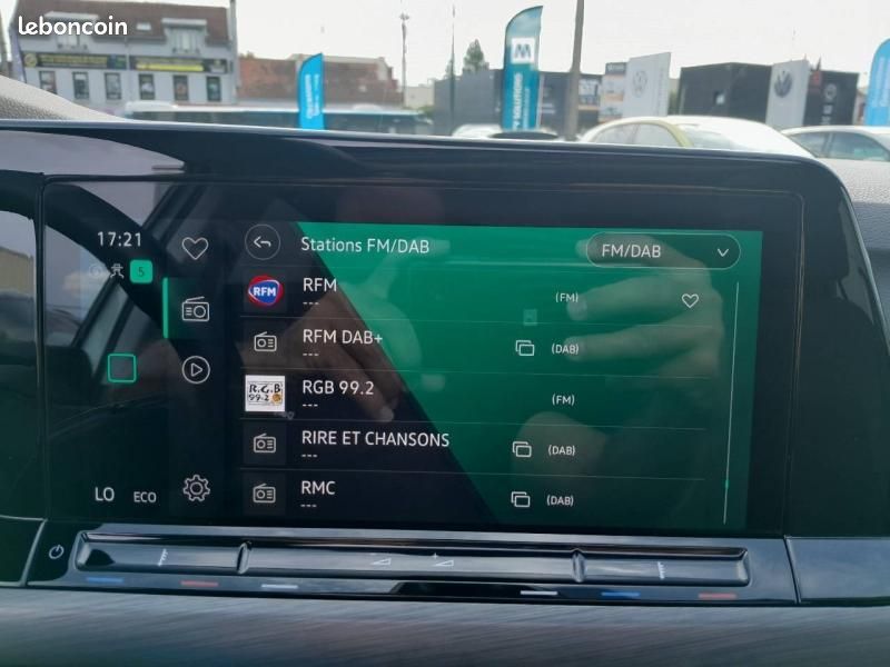 Volkswagen Golf 1.4 eHybrid OPF 204ch Style DSG6 (image 23)