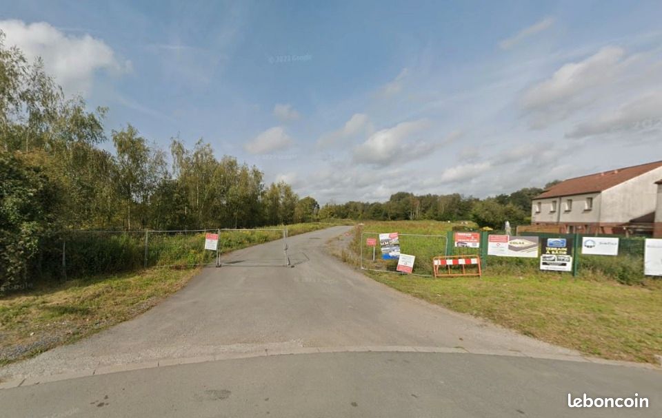 Terrain 375 m² · à Saint-Amand-les-Eaux · 74 000 €