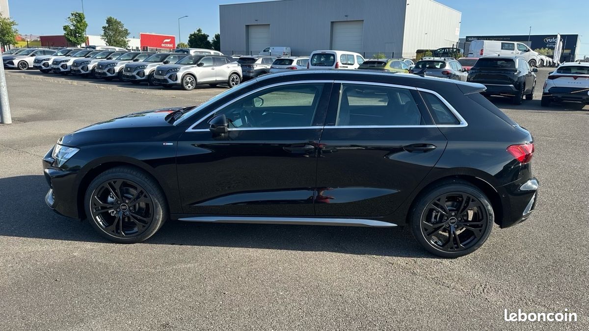 Audi A3 SPORTBACK 2.0 TDI 150CH S LINE S TRONIC 7 (image 8)