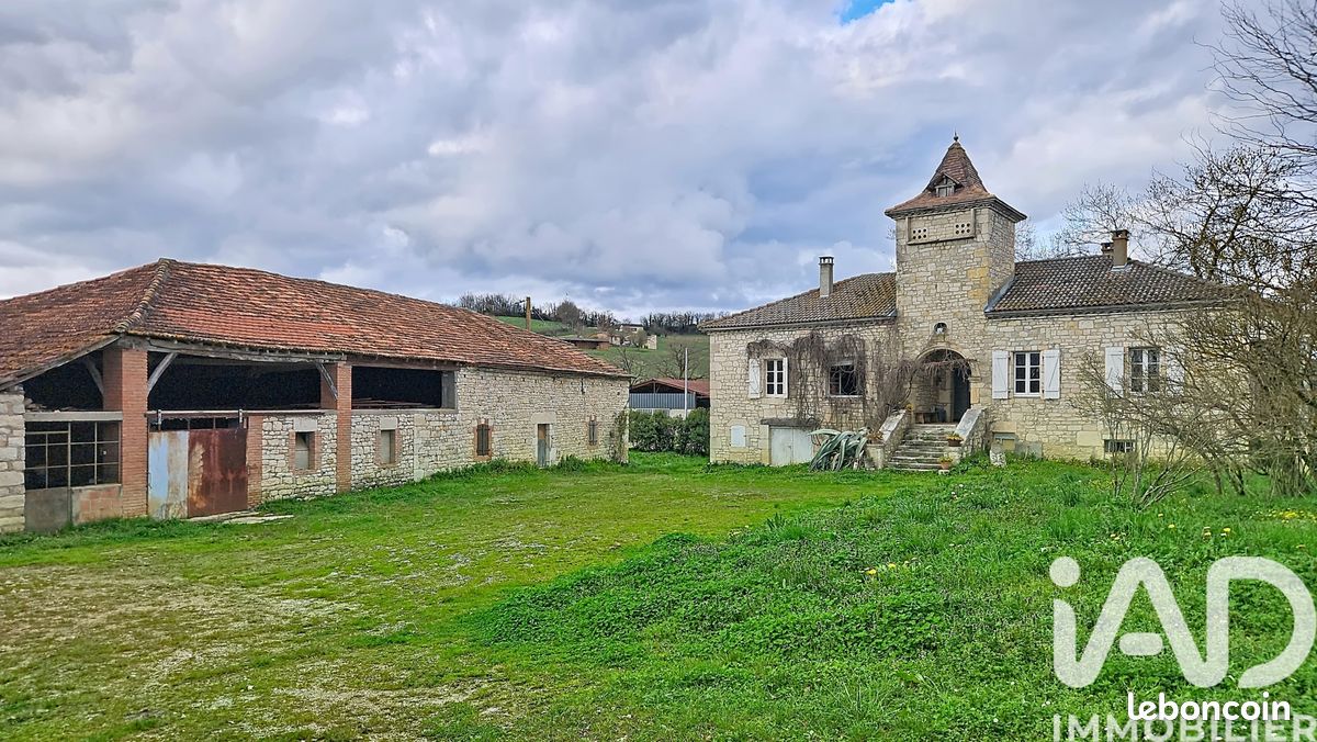 Propriété 6 pièces 120 m² (image 1)