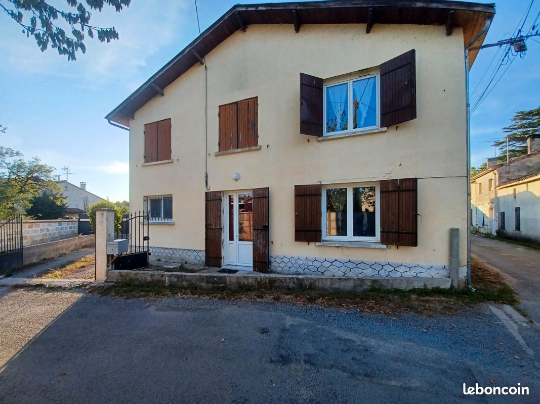 Maison 5 pièces 92 m² · à Saint-Denis-de-Pile · 92 m² · 150 000 €