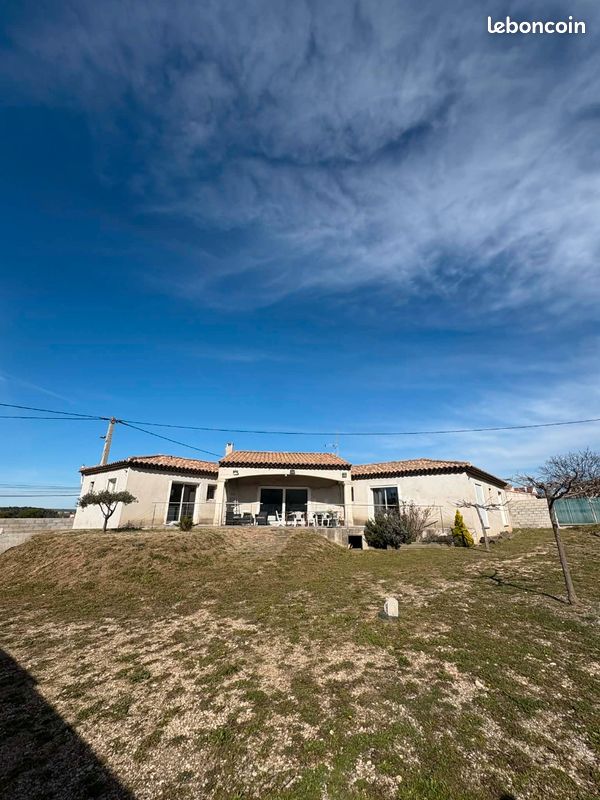 Maison 4 pièces 180 m² · aux Pennes-Mirabeau · 180 m² · 649 000 €
