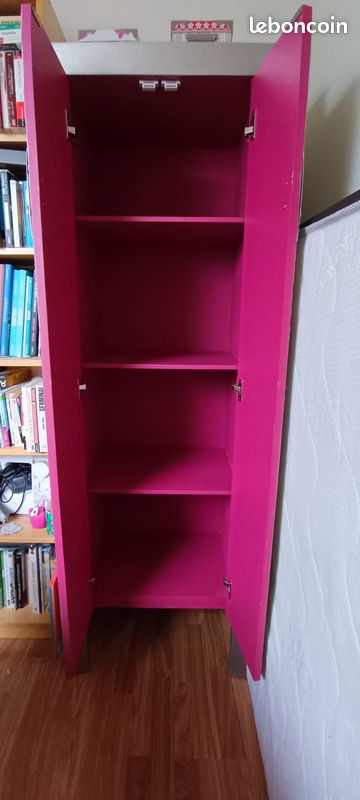 Armoire lingère rose et argentée motif papillons Maisons du Monde (image 2)