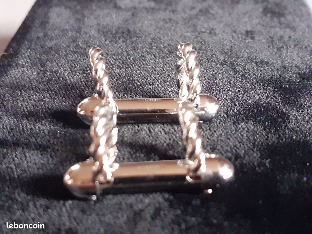 Boutons De Manchette Motif Cheval Poinçonné - Occasion En Très Bon état - Vintage