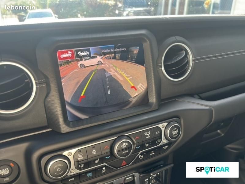 Jeep Wrangler Unlimited 2.0 T 380ch 4xe Overland Command-Trac MY23 (image 18)
