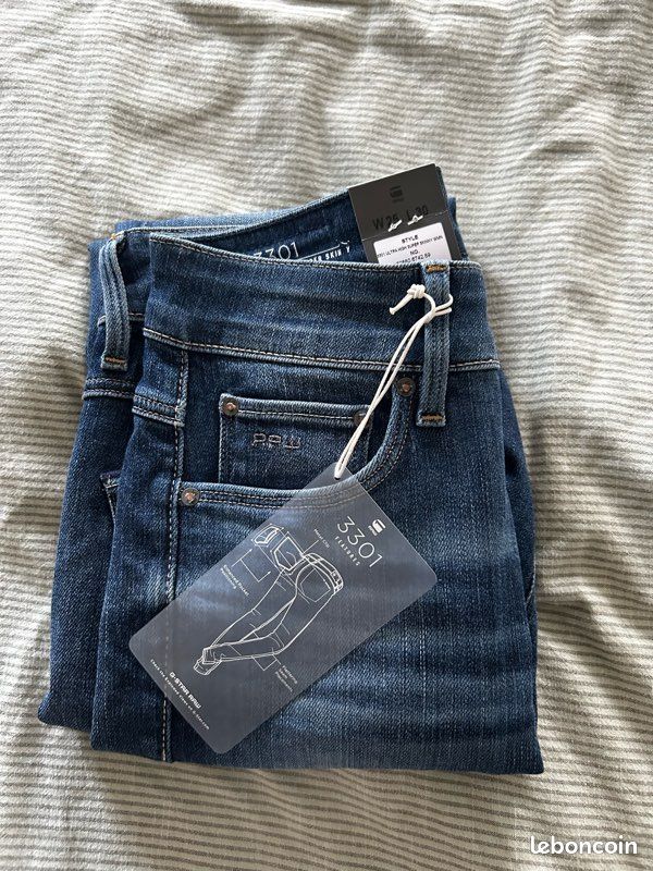 Jeans G-Star femme 3301 – W25 L30 Vêtements