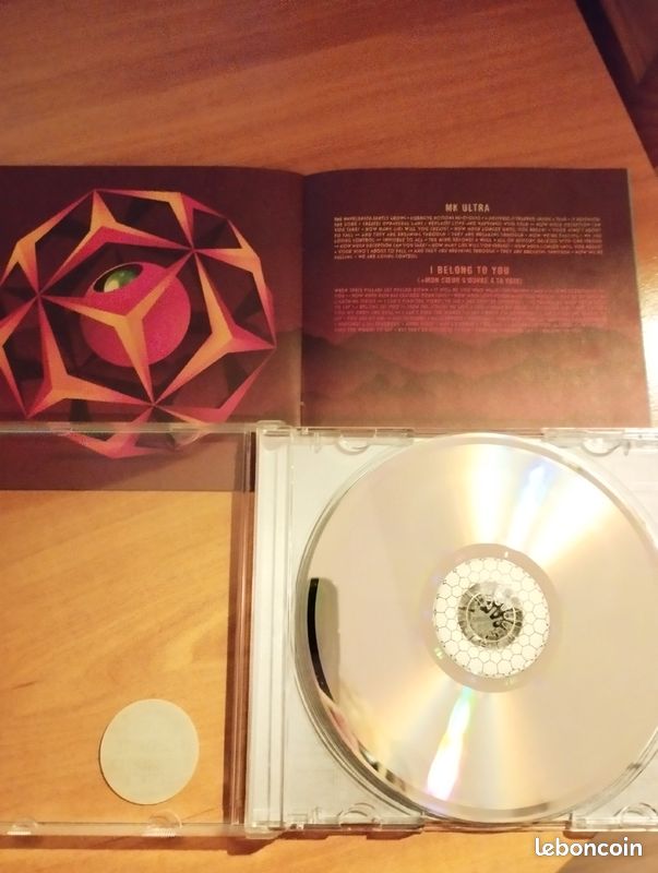 Muse - The Resistance (image 3)