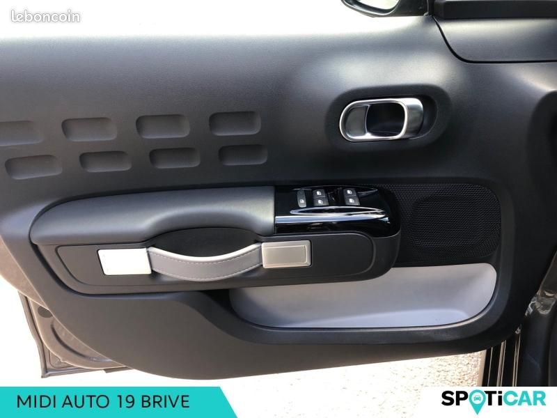 Citroen C3 1.2 PureTech 110ch S&S Shine Pack (image 17)