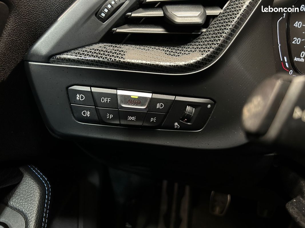 Bmw serie 1 2.0 118 d pack m / pack shadow (image 33)