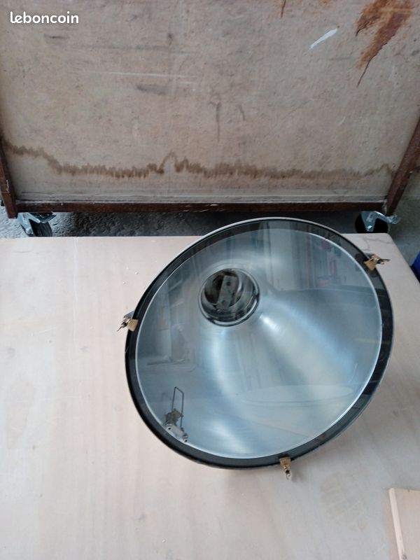 Lustre industriel (image 3)