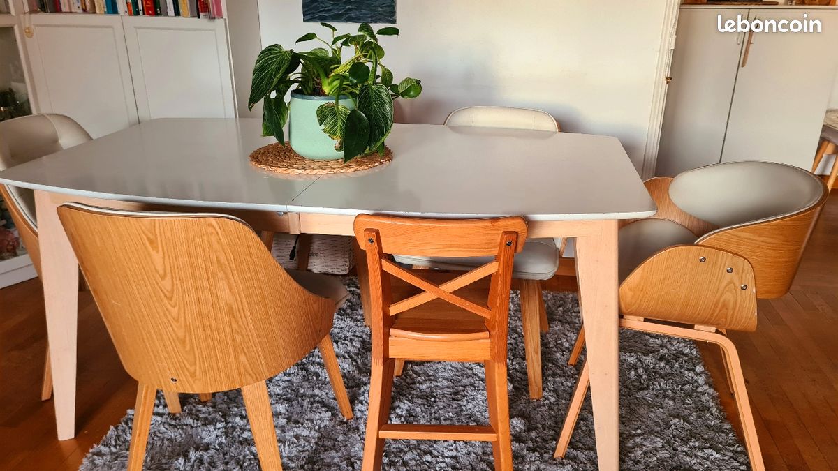 Table scandinave extensible (image 2)