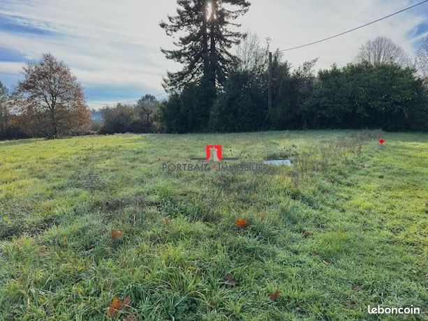 Terrain 736 m² Tizac-de-Lapouyade