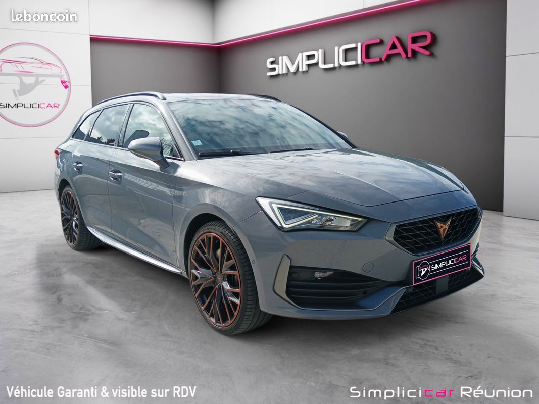 CUPRA LEON SPORTSTOURER 1.4 tsi 245 ch DSG6 VZ toit ouvrant pano (image 1)