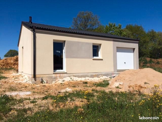 Maison 3 pièces 61 m² · à Ligny-le-Châtel · 61 m² · 975 €/mois