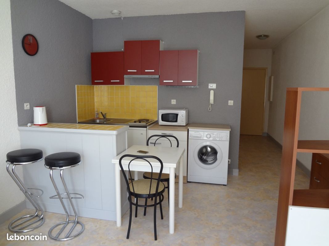 Appartement 1 pièce 28 m² · à Clermont-Ferrand · 28 m² · 420 €/mois