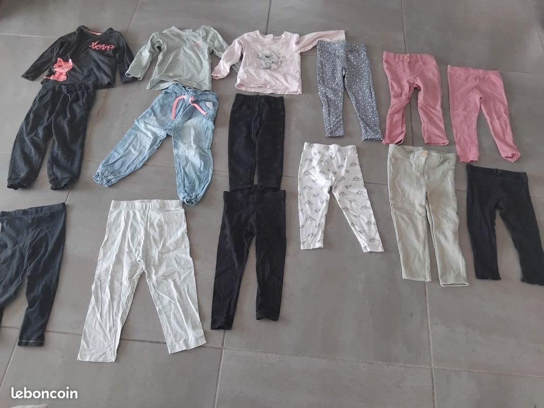 Gros lot vêtement fille 3 ans (image 1)
