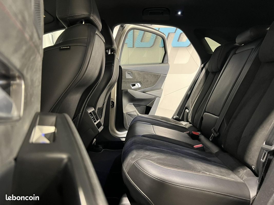 DS DS 7 CROSSBACK BlueHDi 180 EAT8 Performance Line (image 8)